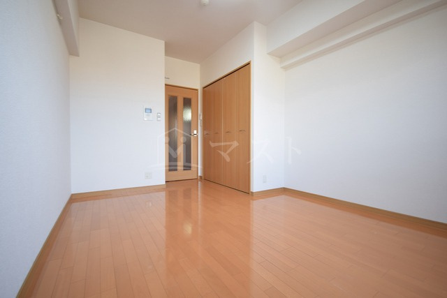 ONE ROOF FLAT TENJINBASHIの居間・リビング
