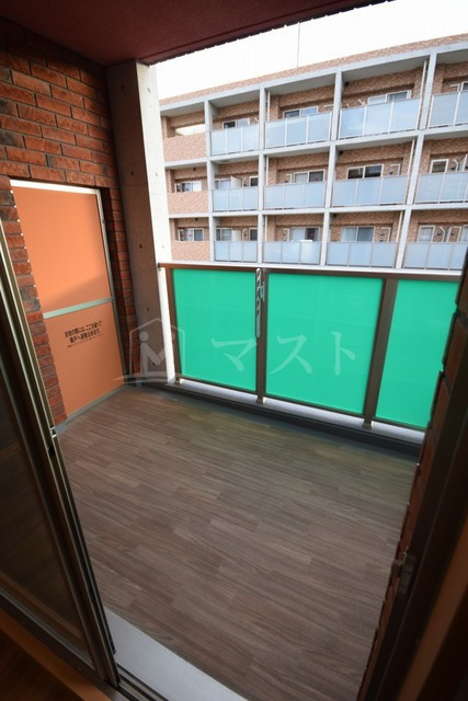 ジューム南森のバルコニー