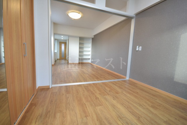 ジューム南森の内装