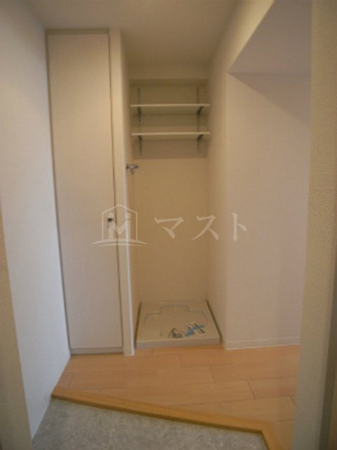 セレニテ天六の玄関