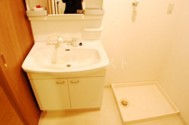 コーシン本町橋の洗面所