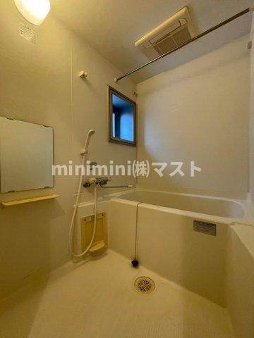 天満アパートメントの浴室