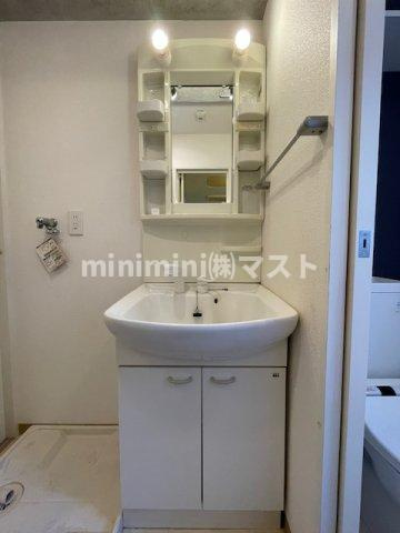 天満アパートメントの洗面所