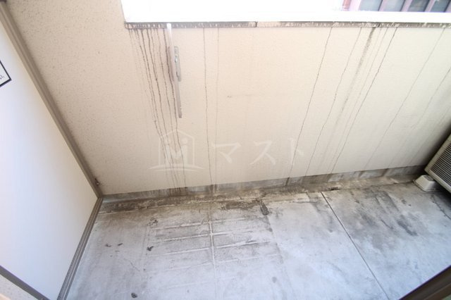 旧ラムール南森町アーバネックスのバルコニー