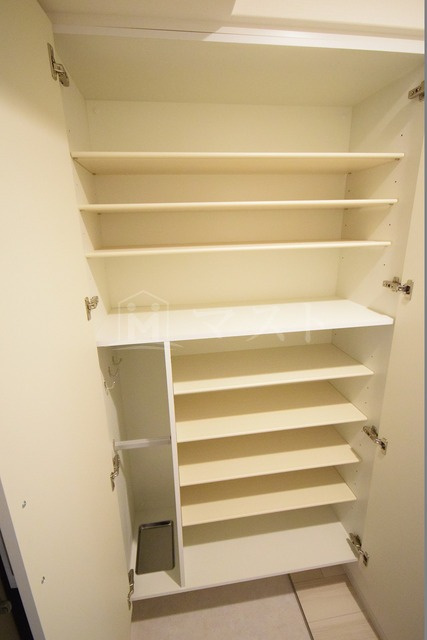 アーバネックス西天満の玄関