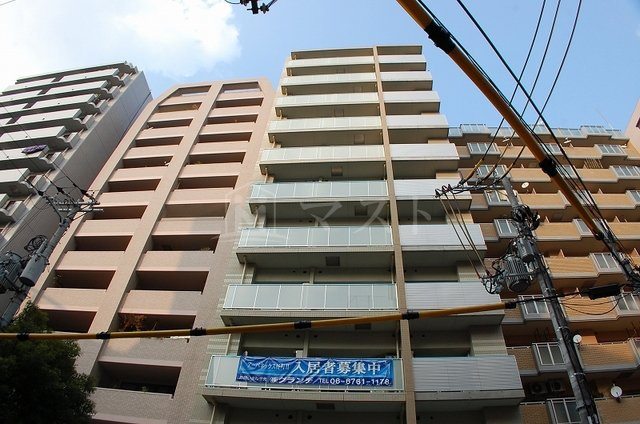 アーバネックス谷町Ⅱのエントランス