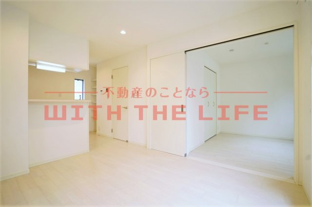 ユーズフォレシア小頭町【キャッシュバック対象物件】の内装|きれいな内装です