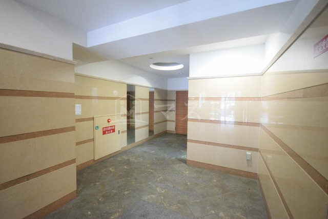 パウゼ東天満のロビー