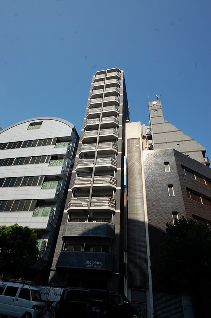ララプレイス大阪城ＷＥＳＴＥＮのロビー