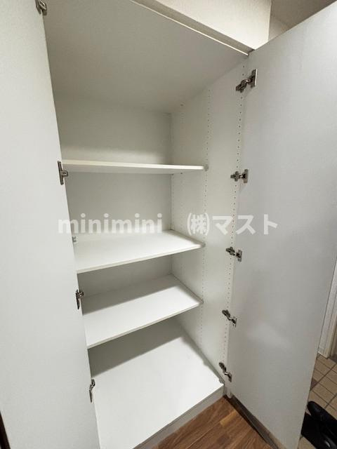 エルヴェ東天満の収納