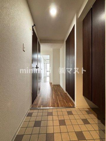 エルヴェ東天満の玄関