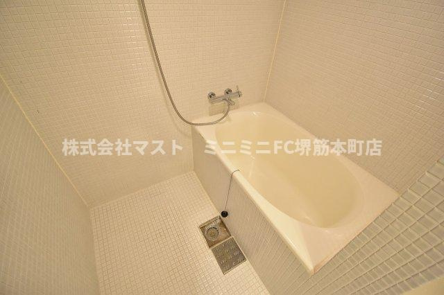 シーズアパートメント中之島の浴室