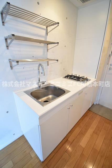 シーズアパートメント中之島のキッチン