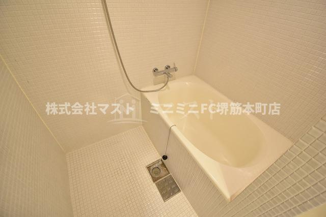 シーズアパートメント中之島の浴室