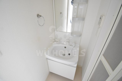 【独立洗面台】 | アスヴェル新北野モスト | 独立洗面台、朝の身支度には欠かせません