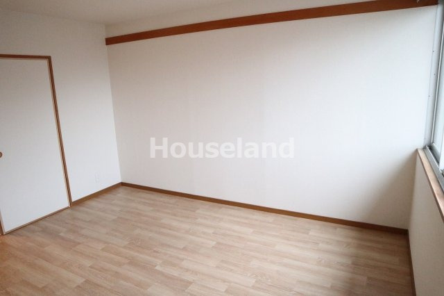 プレジール鳴神の居間・リビング