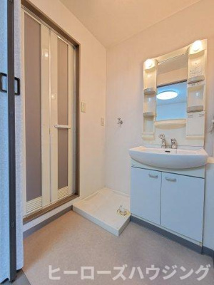 【その他】 | ローレル参番館