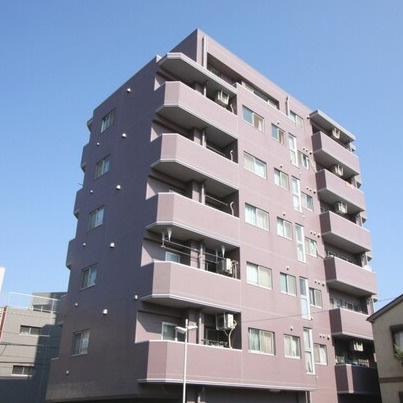 メゾンミール川崎参番館　(川崎区桜本1丁目）の外観|落ち着いた雰囲気の外観です メゾンミール川崎参番館　3DK　JR東海道線「川崎」駅バス10分　東南角部屋　陽当り・通風良好　室内コンディション良好　1994年3月築