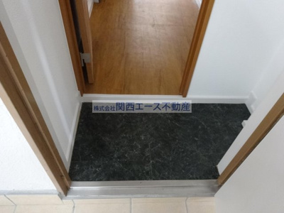 【玄関】 | 菱屋西ロイヤル