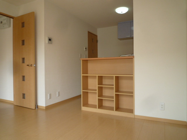 ファミリータウンツートムＥの内装|LDK