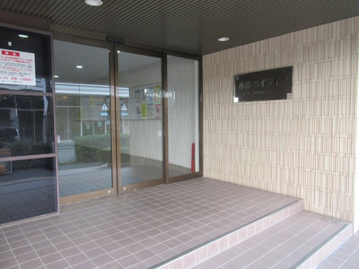 【エントランス】 | 小阪ハイライフ（河内小阪賃貸） | 毎日通るエントランスはこのようになっています