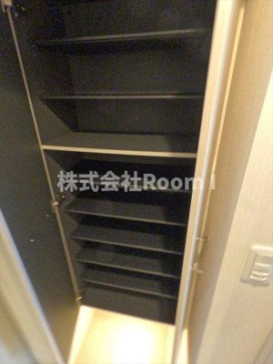 【玄関】 | セイワパレス玉造駅前 | ゆったりとした玄関です