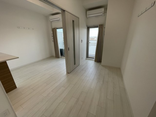 【洋室】 | ブランTAT尼崎七松町Ⅰ