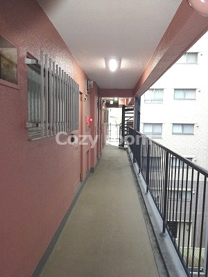 【その他共用部分】 | 江坂レジデンス | 共有廊下です。