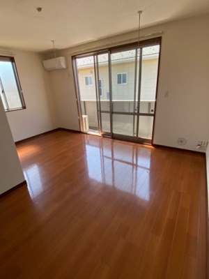 【居間・リビング】 | シャトーYOKOTA