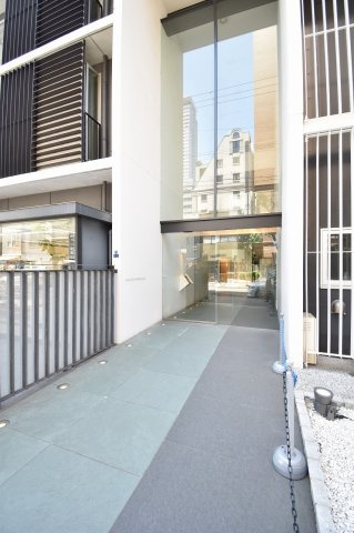 アーバネックス淀屋橋のエントランス