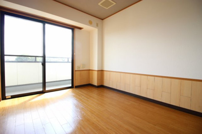 【洋室】 | ディアコートつくば | 南側洋室