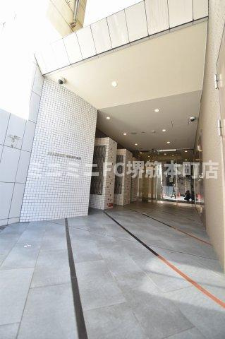 セレニテ堺筋本町ＳＵＤのエントランス