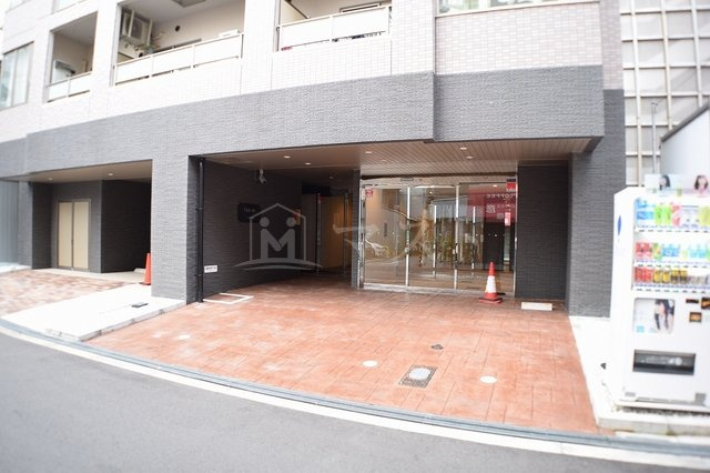 ラフォルテ日本橋のエントランス