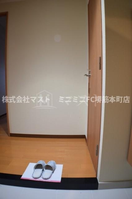 プレスト博労町の玄関