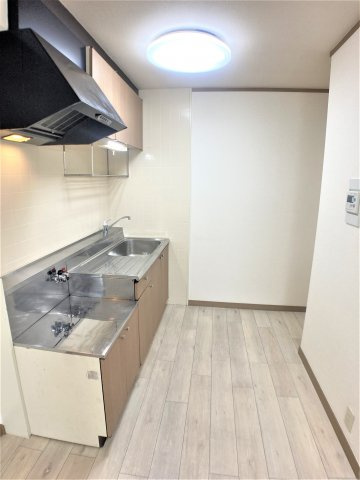 メゾン東海のキッチン