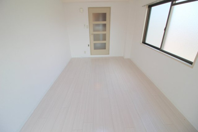 【洋室】 | ＡＩＲＯＳＥ豊中