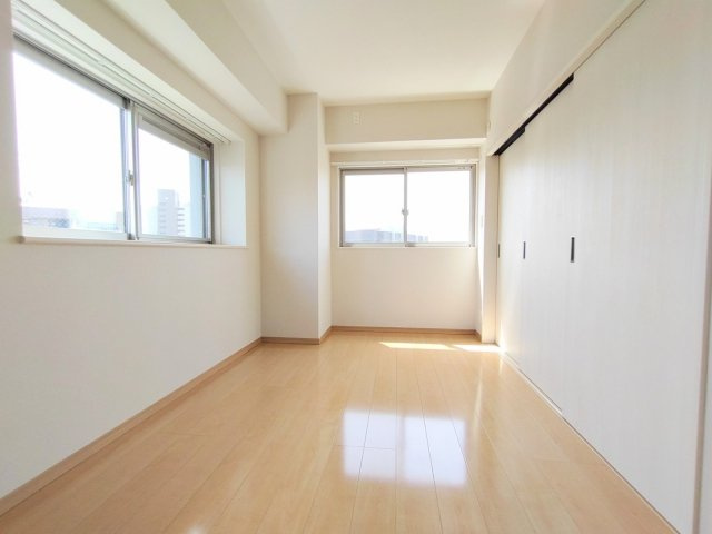 【洋室】 | 広々とした洋室です