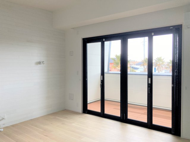 PARASOL　APARTMENT　A棟の居間・リビング