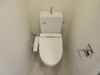 プレサンス京都鴨川のトイレ|温水洗浄便座