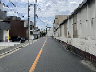 【前面道路含む現地写真】 | 前面道路も広々