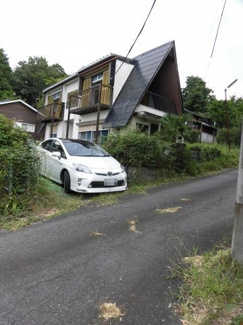 【前面道路含む現地写真】