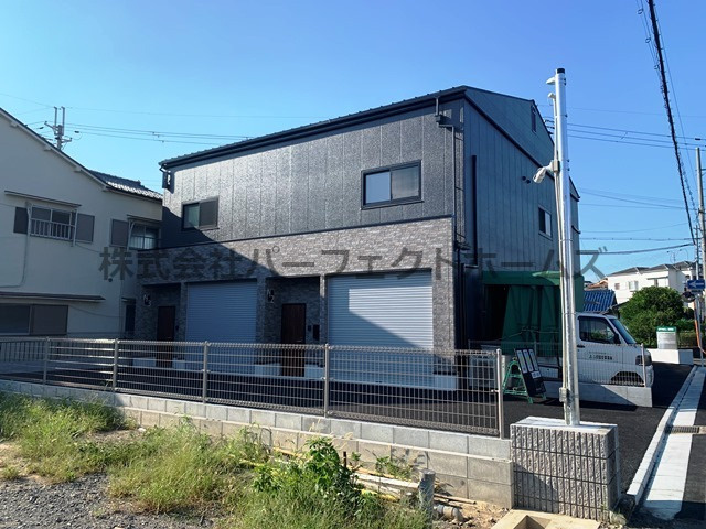 ガレージハウスOFFICELL　SANEIの外観|外観も気になるポイント