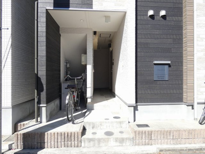 【エントランス】 | ブランドール