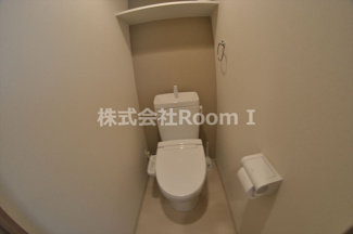【トイレ】 | プレサンス松屋町駅前 | 落ち着いた色調のトイレです