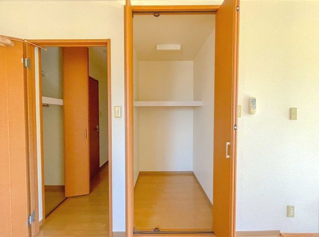 アヴニールの収納|収納スペース豊富です
※反転の場合がございます。