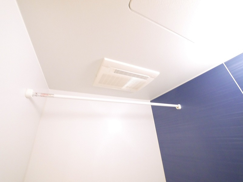 エクセルコートBの設備|浴室乾燥機あります