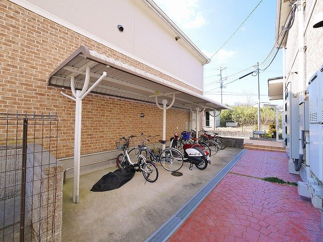 エクセルコートBのその他共用部分|出入りがしやすい駐輪場