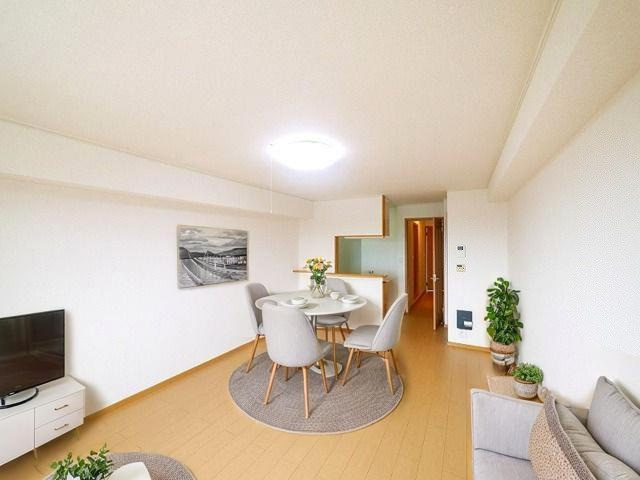 エクセルコートBの居間・リビング|CGで家具等を配置したもので家具等は含まれません