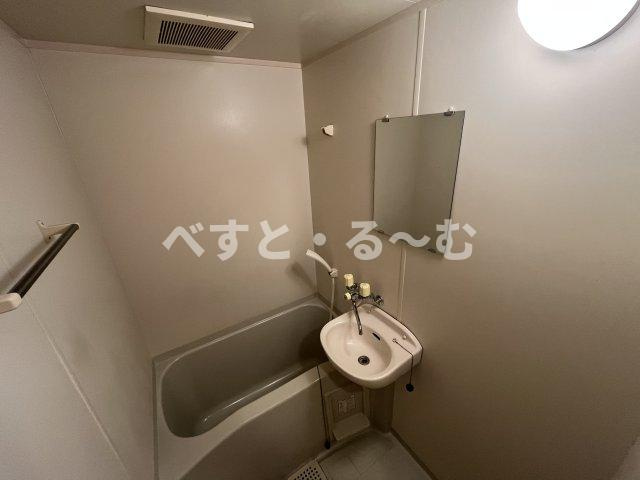 アビタシオンの洗面所