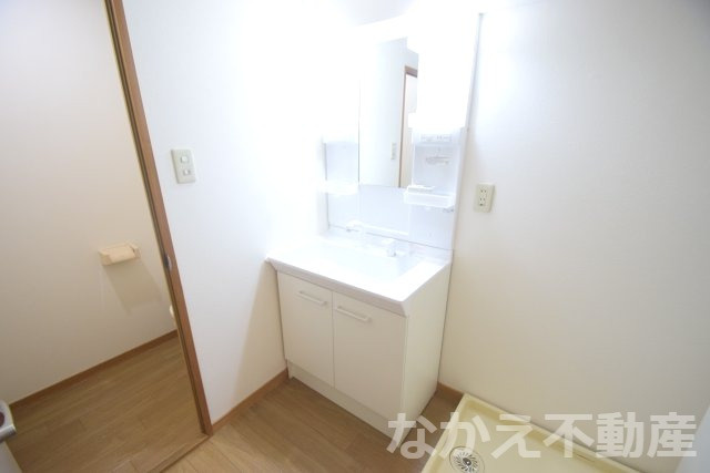【洗面所】 | 忙しい朝には欠かせない洗面所です